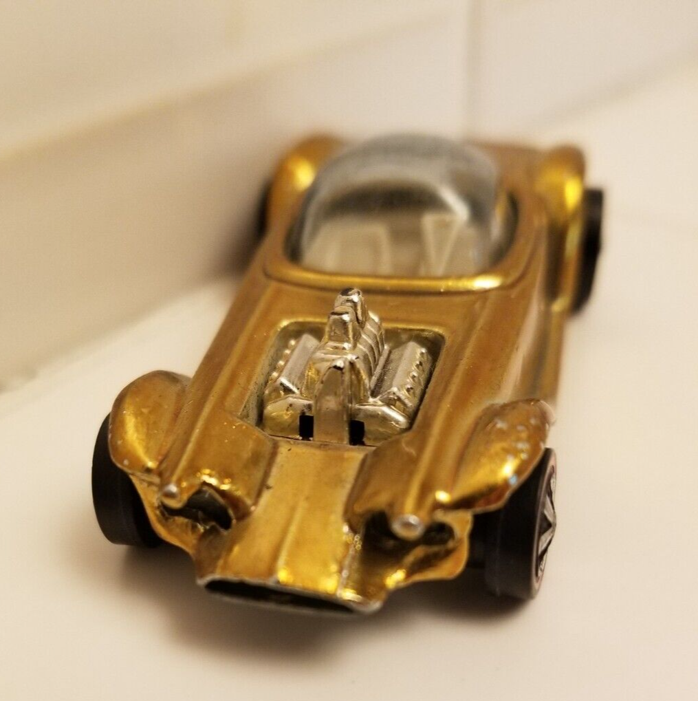 VINTAGE 1968 HOT WHEELS RED LINES BEATNIK BANDIT DIE CAST BUBBLE TOP