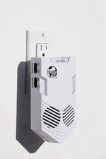 USED Cleanrth CB006 Advanced Ultrasonic Bat Repelling System USED