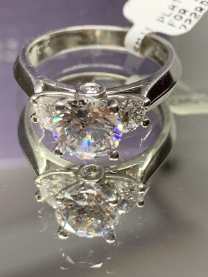 New! Scott Kay Platinum Three Stone Crown Diamond Ring M0722RD05PP