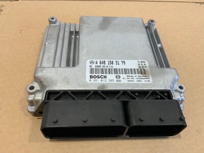 Mercedes E-Klasse Motorsteuergerät Steuergerät W211 A6481503179 / 0281012365