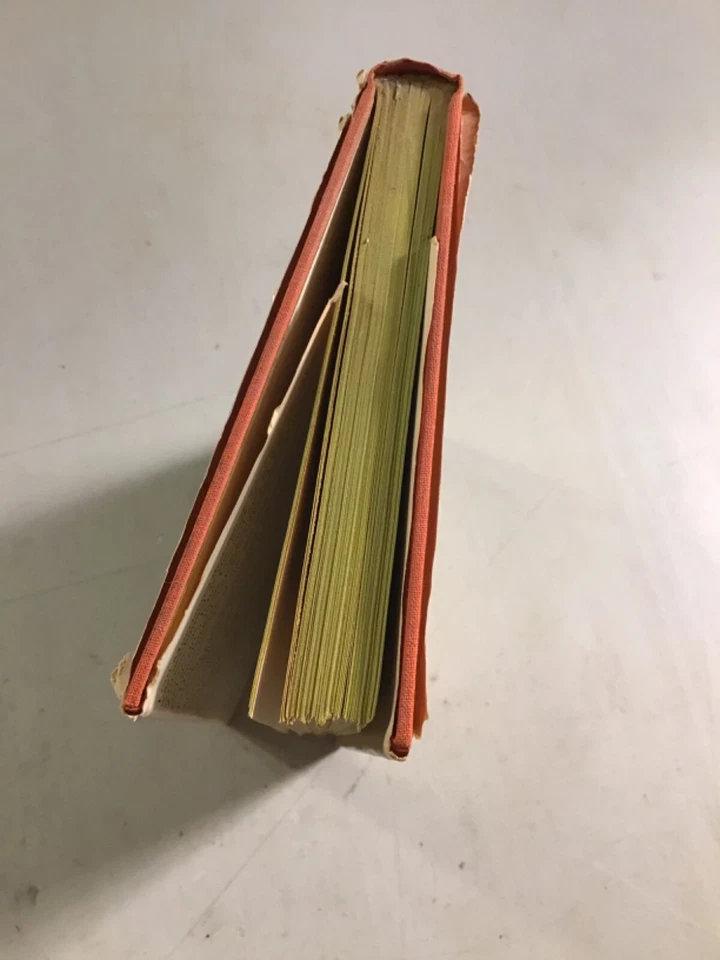 Sula by Toni Morrison (1973, Hardcover) 1ST EDITION With Flyer In Good Condition - Image 4 of 4