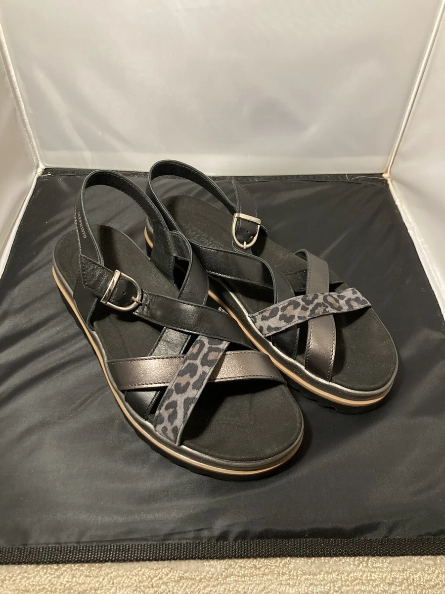 Mephisto platform best sale sandals
