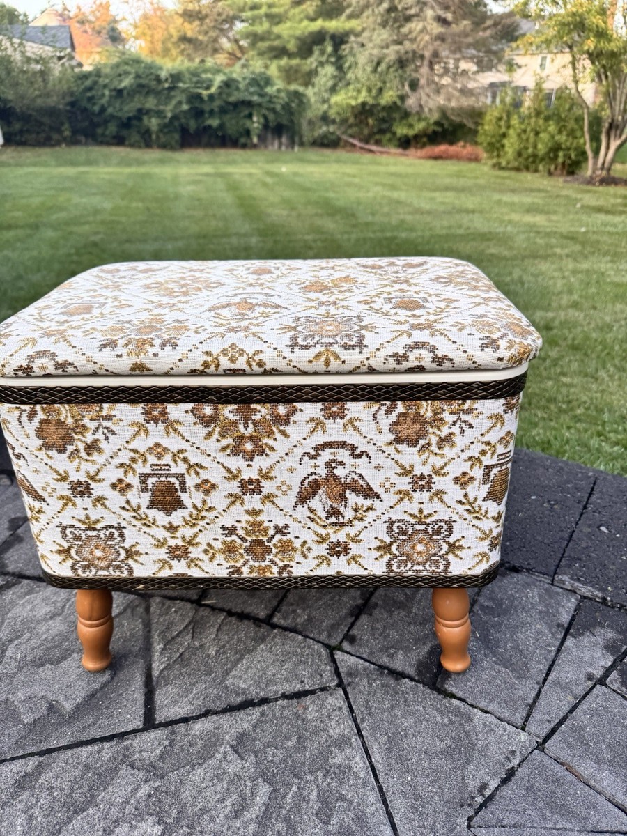 Vintage 1970s Redmon sewing box stool with Americana vinyl print