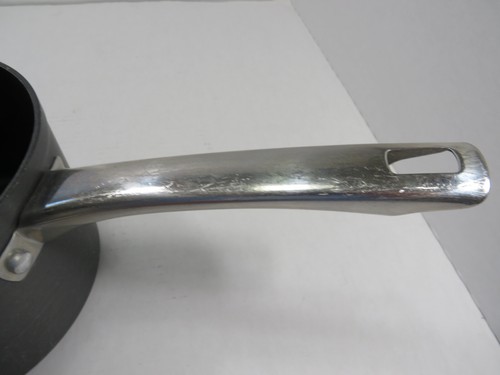 Farberware 3 QT/2.8L - Hard Anodized Anti Warp Base, Nonstick Sauce Pan W/Lid - Picture 11 of 11