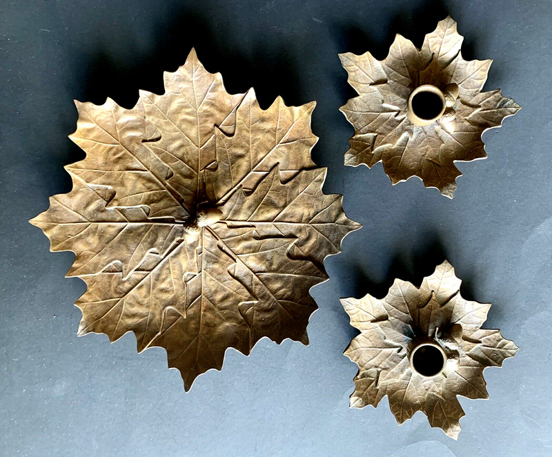 2 BRONZE CANDLE HOLDERS WITH ONE PLATE MAPLE LEAF WITH ACORNS 10 1/2" AND 5 1/4"