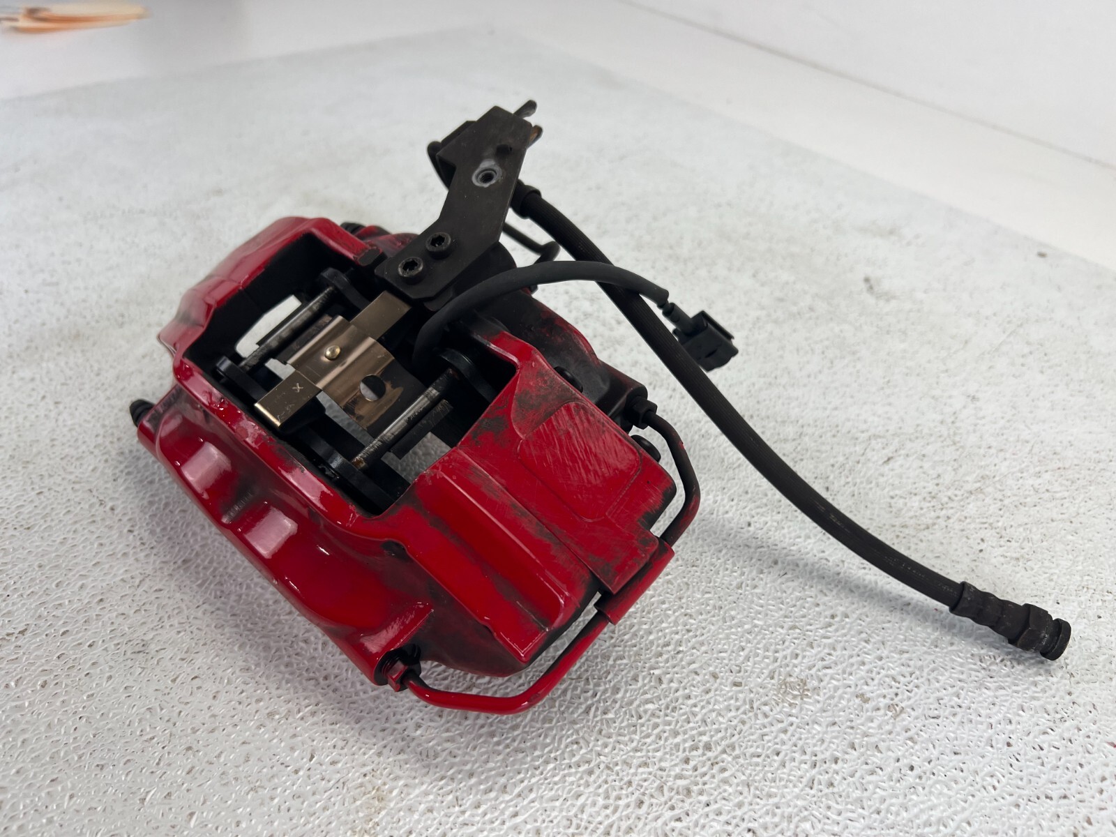 2014-2017 MASERATI GHIBLI DRIVER LEFT REAR CALIPER PARKING BRAKE RED OEM