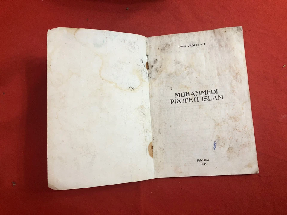 OLD ALBANIAN BOOK-MUHAMMEDI PROFETI ISLAM-IMAM VEHBI ISMAILI-1985-COMMUNISM TIME - Image 3 of 4