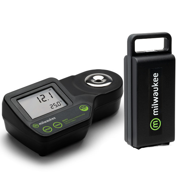 Milwaukee MA873 Digital Refractometer for Glucose with Hard Carrying Case