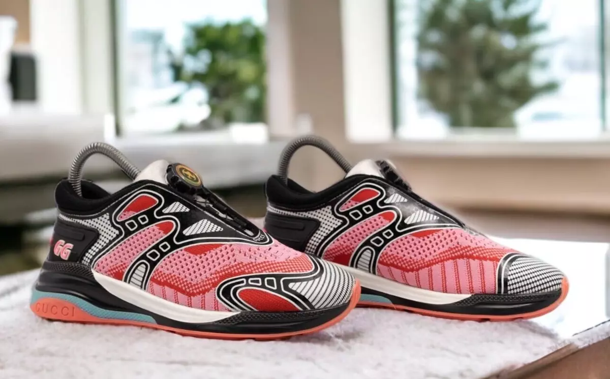 Pre clearance owned sneakers