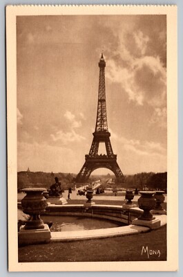 Postcard: Les Petits Tableaux De Paris, La Tour Eiffel, MONA, Divided, Unposted