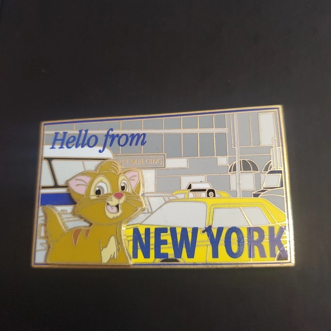 DISNEY DSSH DSF POSTCARD NEW YORK OLIVER AND COMPANY PIN LE 300