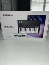 Arturia MiniLab mkII Universal Midi Controller - Black Edition - Excellent
