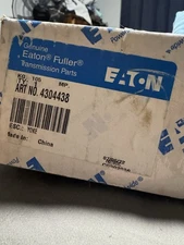 4304438 New Eaton Fuller SHIFT FORK - OEM