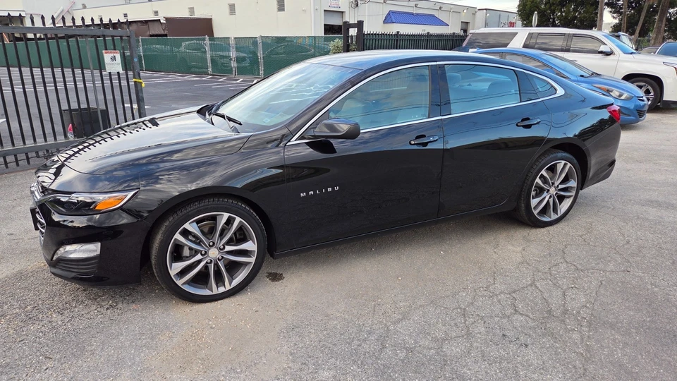 Chevrolet Malibu 2025  Foto 4 de 4