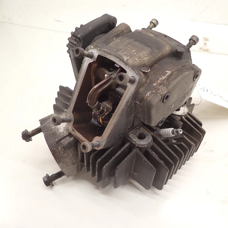 Culata delantera horizontal Ducati 750 super sport ss ie 750ss ss750 Foto 4 de 4