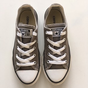 converse size 1 boys
