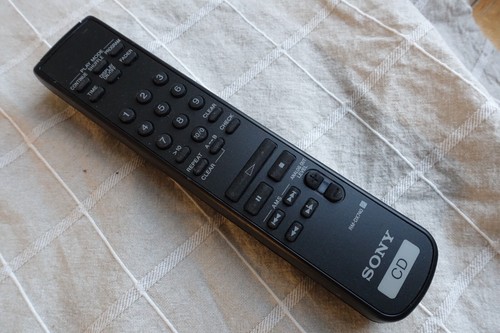 Genuine Sony RM-DX740 CD Remote Control for CDP-XB740 -XB740E -XE570