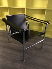 2 Sedie Poltrona Lc1 Le Corbusier Charlotte Perriand MADE IN ITALY (replica)