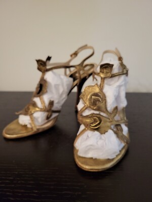 MADE IN ITALY PRADA GOLD LEAF HEELS VINTAGE 38.5 | eBay MADE IN ITALY PRADA GOLD LEAF HEELS VINTAGE 38.5 | eBay