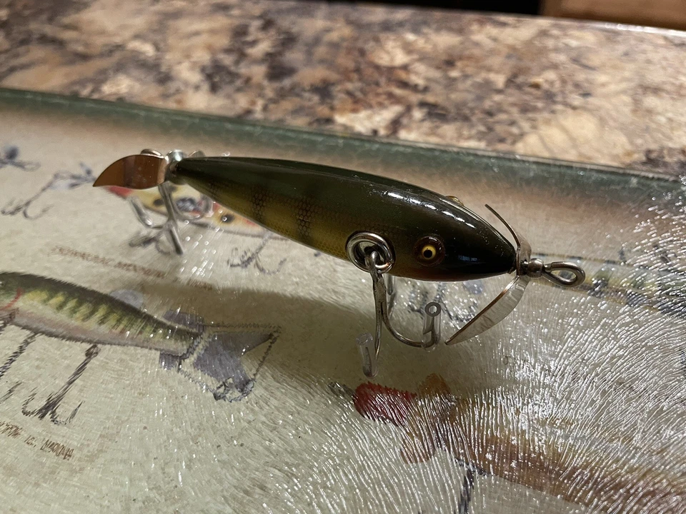 Pflueger Neverfail 3 T Natural Perch  Minnow . Stunning - Image 2 of 4