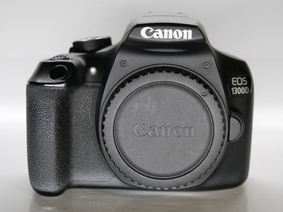 CANON EOS 1300D digital DSLR camera body - please see description