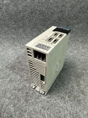MITSUBISHI ELECTRIC  MELSERVO  MR-J2S-100B-S141U632  AC SERVO