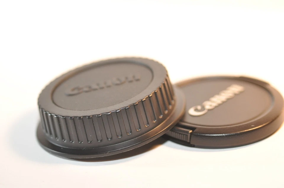 Canon EF-S 18-55mm f/3.5-5.6 IS lens NICE for EOS Rebel T8 T7 T6 80D 7D 90D 70D - Image 2 of 4