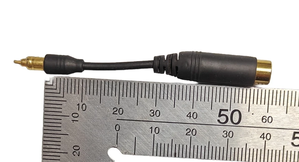 Micro Plug to 3.5mm Audio Jack for Sony Walkman Remote Control E741 888 868 848 - Image 2 of 4