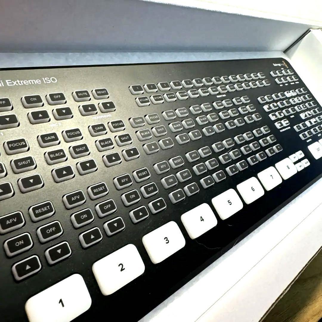 Blackmagic Design ATEM Mini Extreme ISO Switcher Near unused Blackmagic Design ATEM Mini Extreme ISO Switcher Near unused