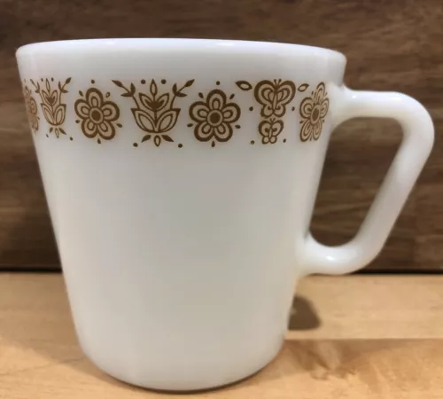 PYREX 1410 Corning Corelle Butterfly Gold D-Handle Coffee Mug Cup Vintage 300ml