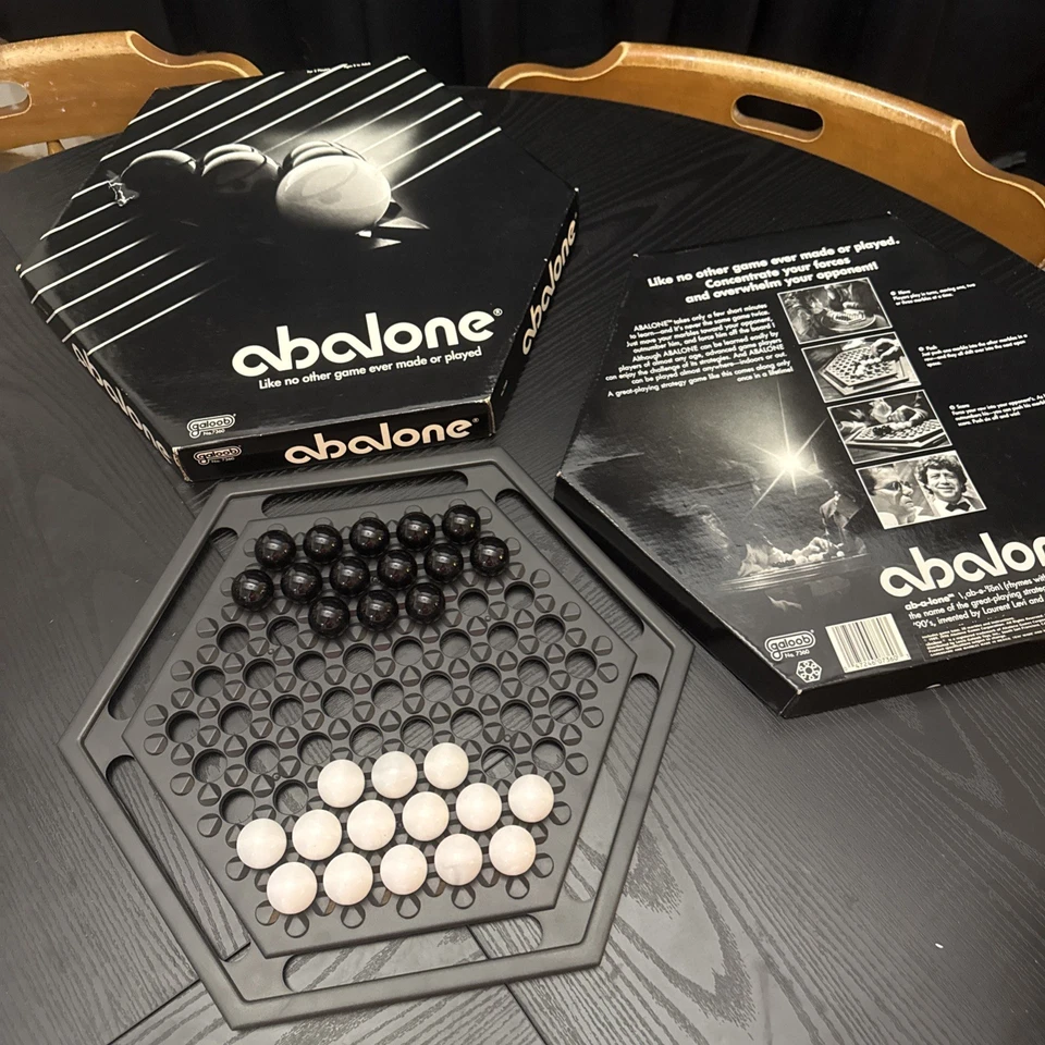 Juego de estrategia de mármol abulón de colección. Caja dañada ver foto. Juego completo. Foto 4 de 4