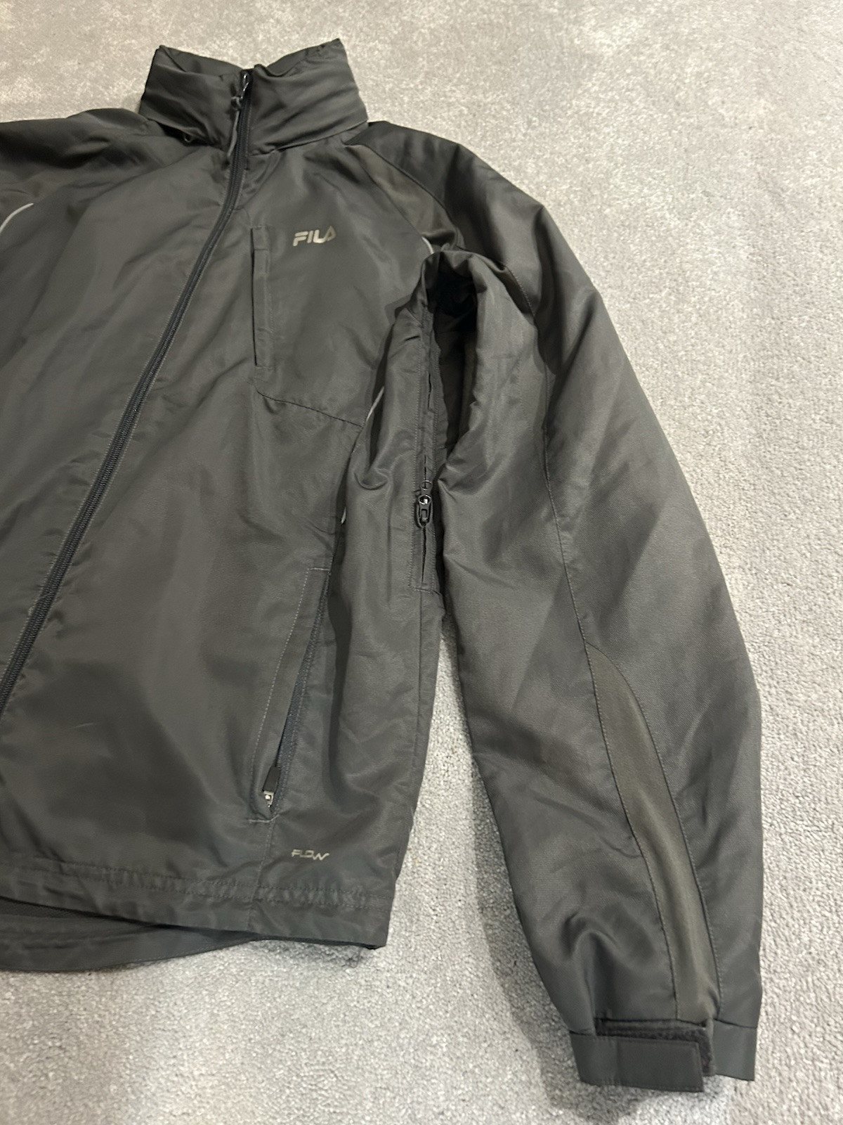 Giacca a vento Fila uomo retrò grigio conchiglia cappuccio pieghevole