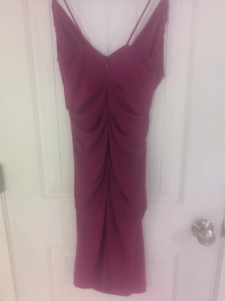 Vestido de cóctel Nicole Miller Gold Label talla 2 magenta acanalado tirantes de espagueti Foto 2 de 4