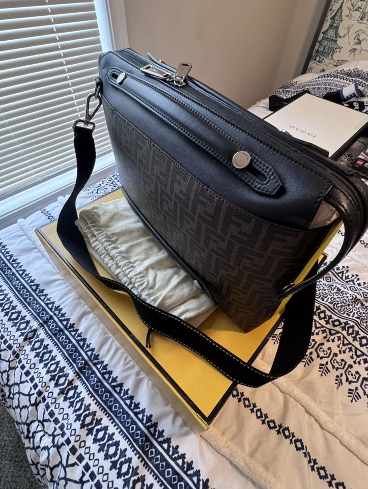 Bolso/maletín Fendi Foto 2 de 4