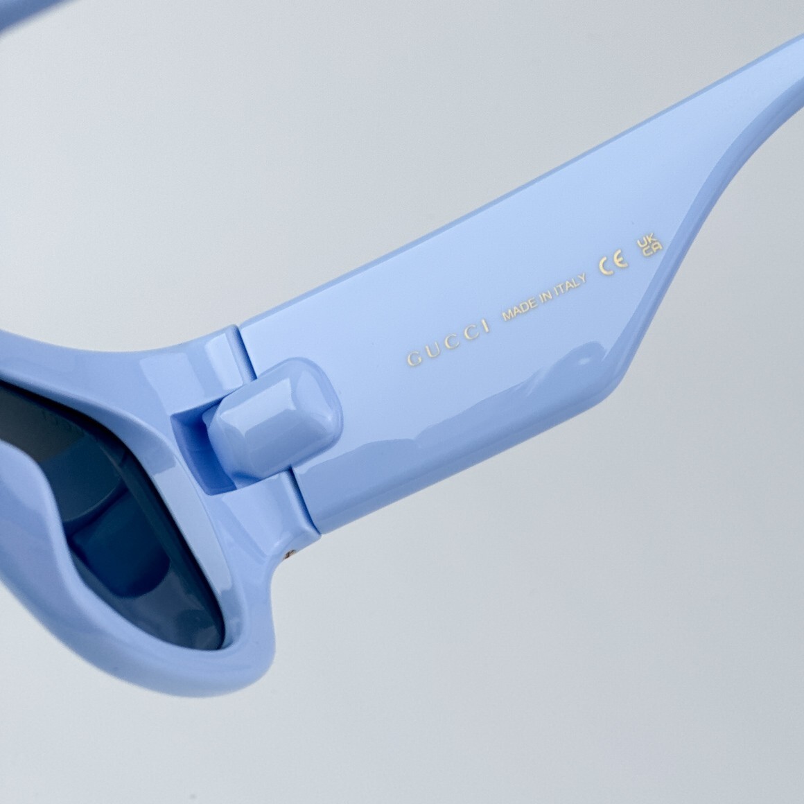 Gucci Women Sunglasses Light Blue Dark Blue Square GG1545S  display picture 2