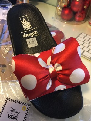 minnie mouse vans slides