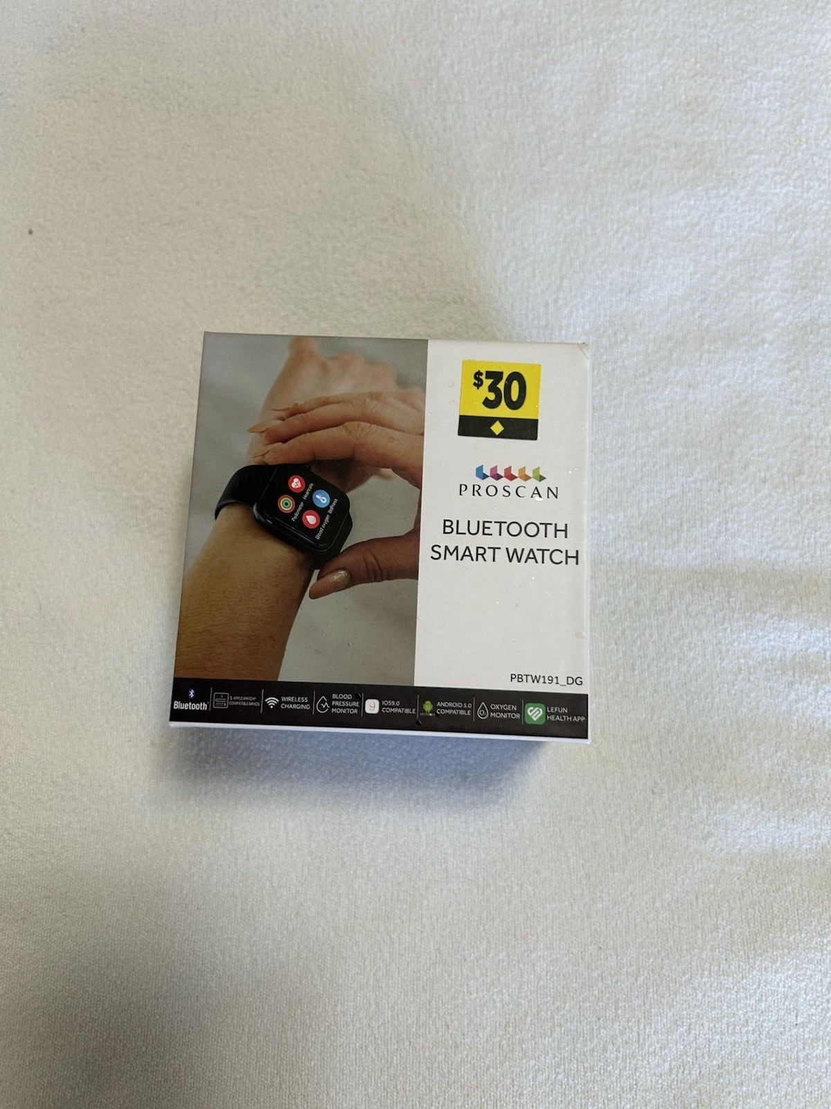 Proscan Bluetooth Smart Watch 44mm Black Silicone Band Fitness HR SpO2 Charge