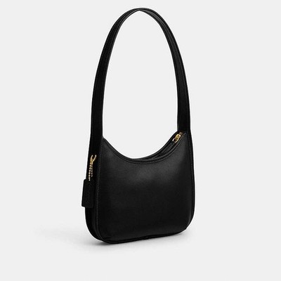 COACH NWT CAF11 Curve Zip Bag BLACK Glovetanned leather Shoulder