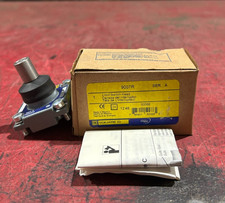NEW IN BOX SQUARE D LIMIT SWITCH HEAD 9007R SER A