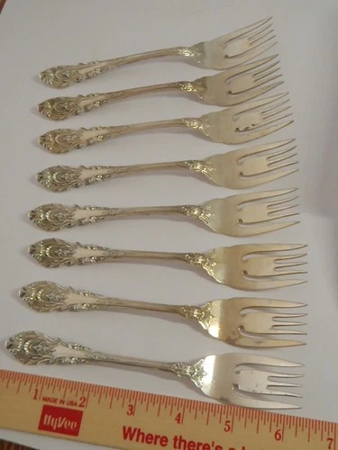 8 WALLACE SIR CHRISTOPHER  321 GRAMS STERLING SILVER SALAD FORKS NO MONO