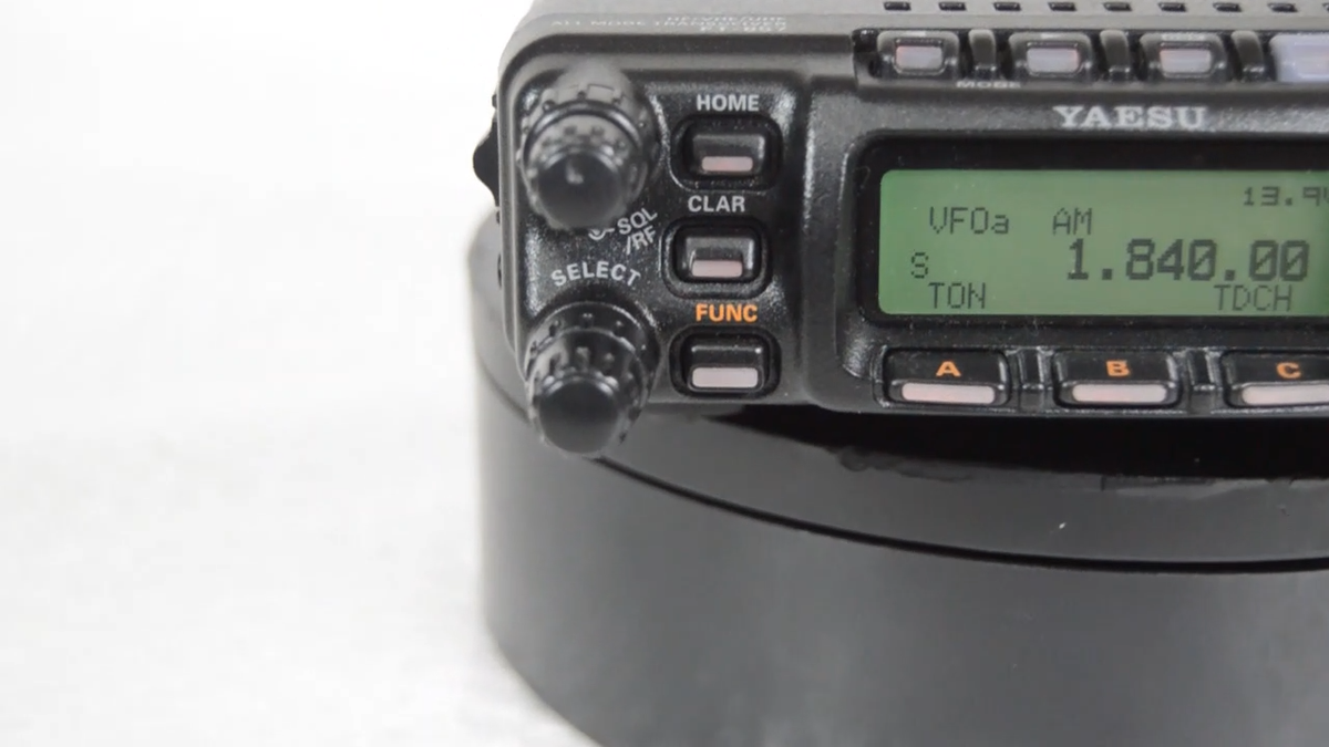 YAESU FT-857M HF/5430MHz All Mode Transceiver 50W Mic for sale