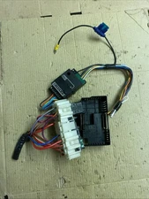 VOLVO XC60  FUSE BOX RELAY CONTROL MODULE UNIT MK1 2010 6G9T-14K131-AB