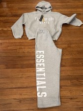 Size Small Fear of God Essentials RELAXED Sweatpants Hoodie SS24 Grey Set.