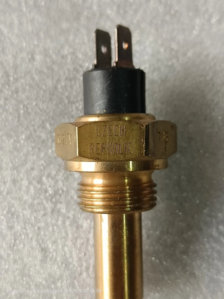 Genuine MTU Temp Sensor 0005354330 - Image 2 of 4