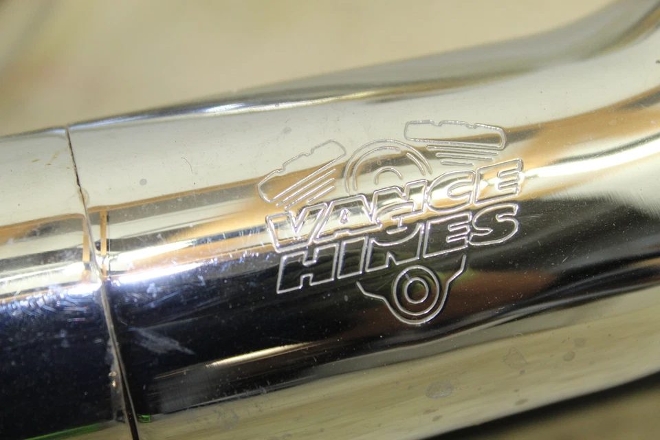 Harley-Davidson Dyna FXD 2002 "Vance & Hines Short Shots" tubo de escape P4 Foto 3 de 4