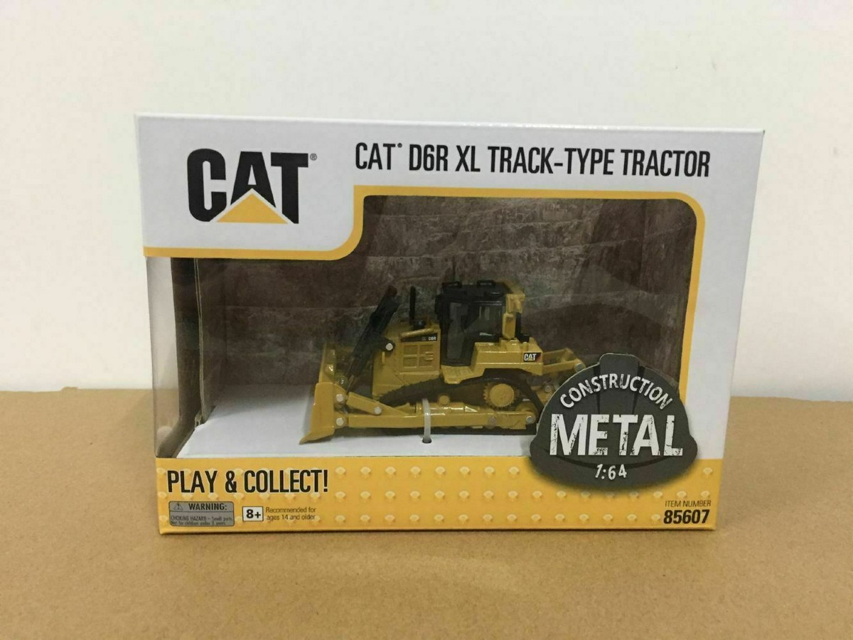 ミニカー 34R-047 DM 1/64 CAT D6R TRACK TYPE 85691 Amazon.com: Diecast Masters 1/64 Caterpillar D6R Track-Type
