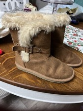 Girls THE CHILDREN s Place brown suede like Boots size 2 -Is Nice And Clean