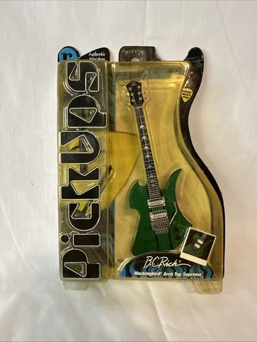 Pickups B.C. Rich Mockingbird Arch Top Supreme Guitar Miniature Replica