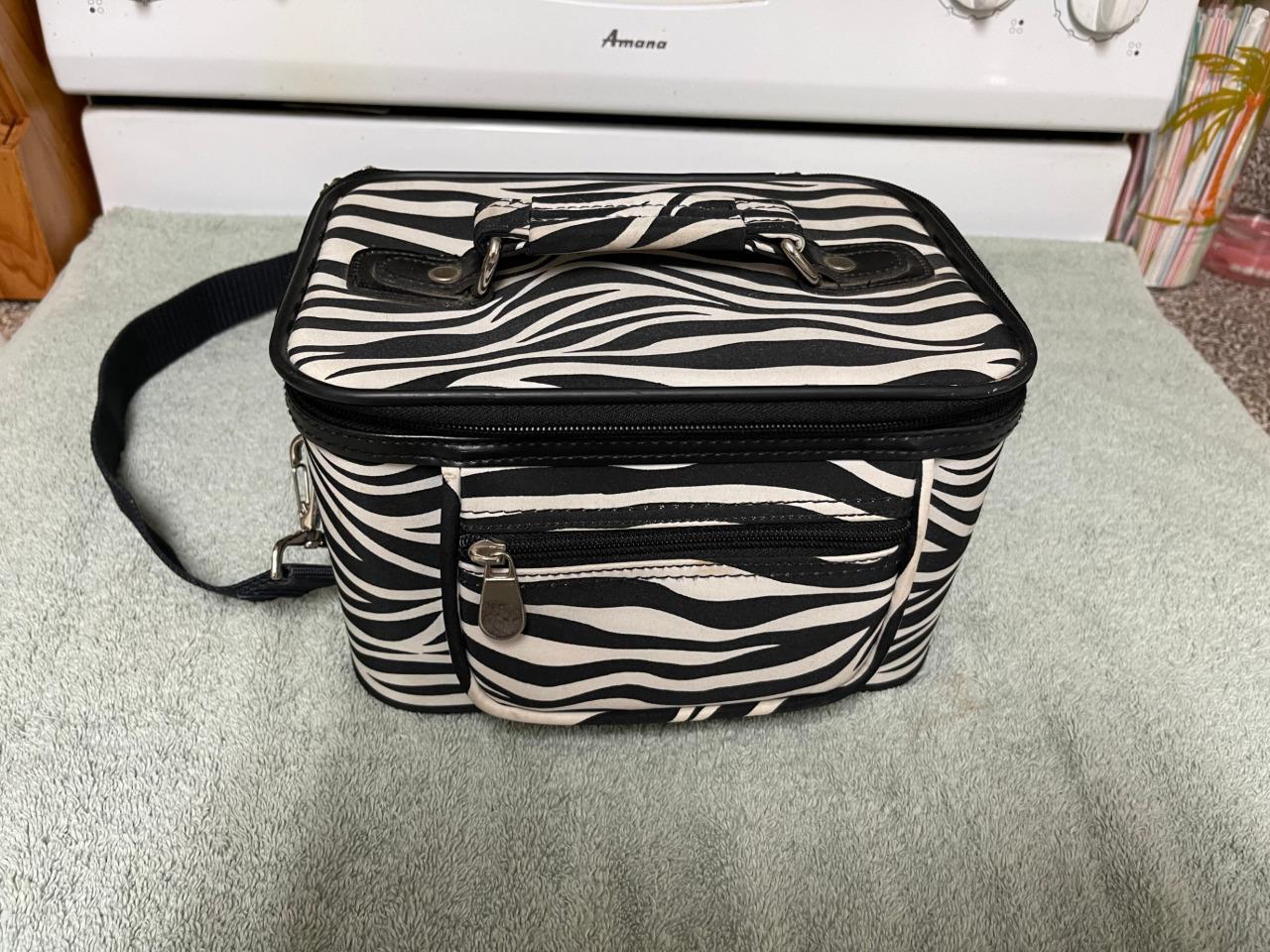 Bag With Carry Strap & Top Handle Euc