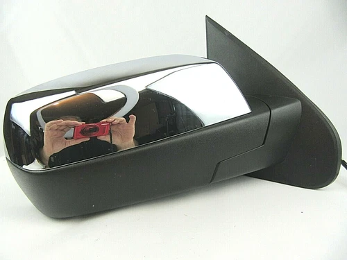2014 - 2018 Chevrolet Passenger Right Side Door Power Mirror Chrome OEM 23499414